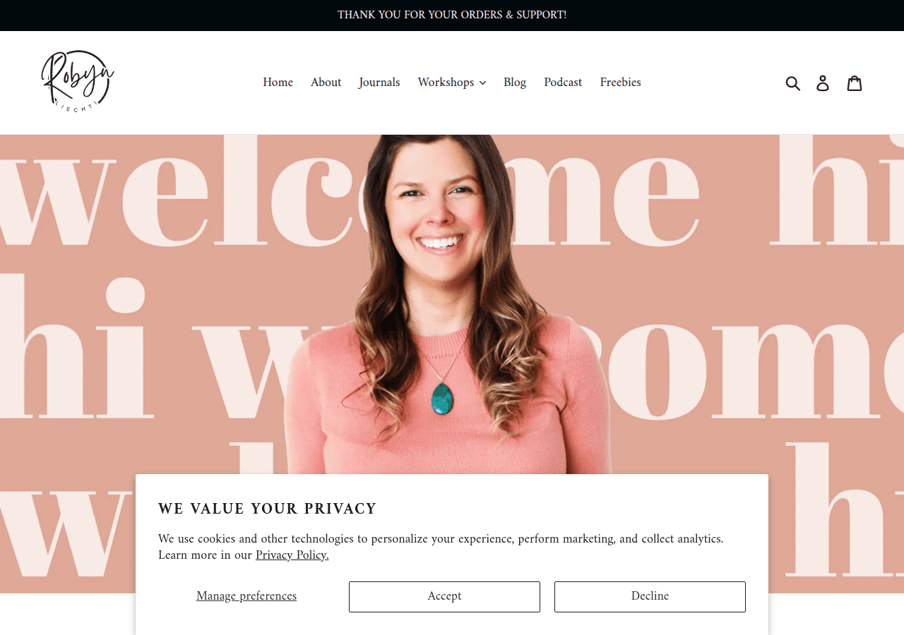 Screenshot of robynliechti.com