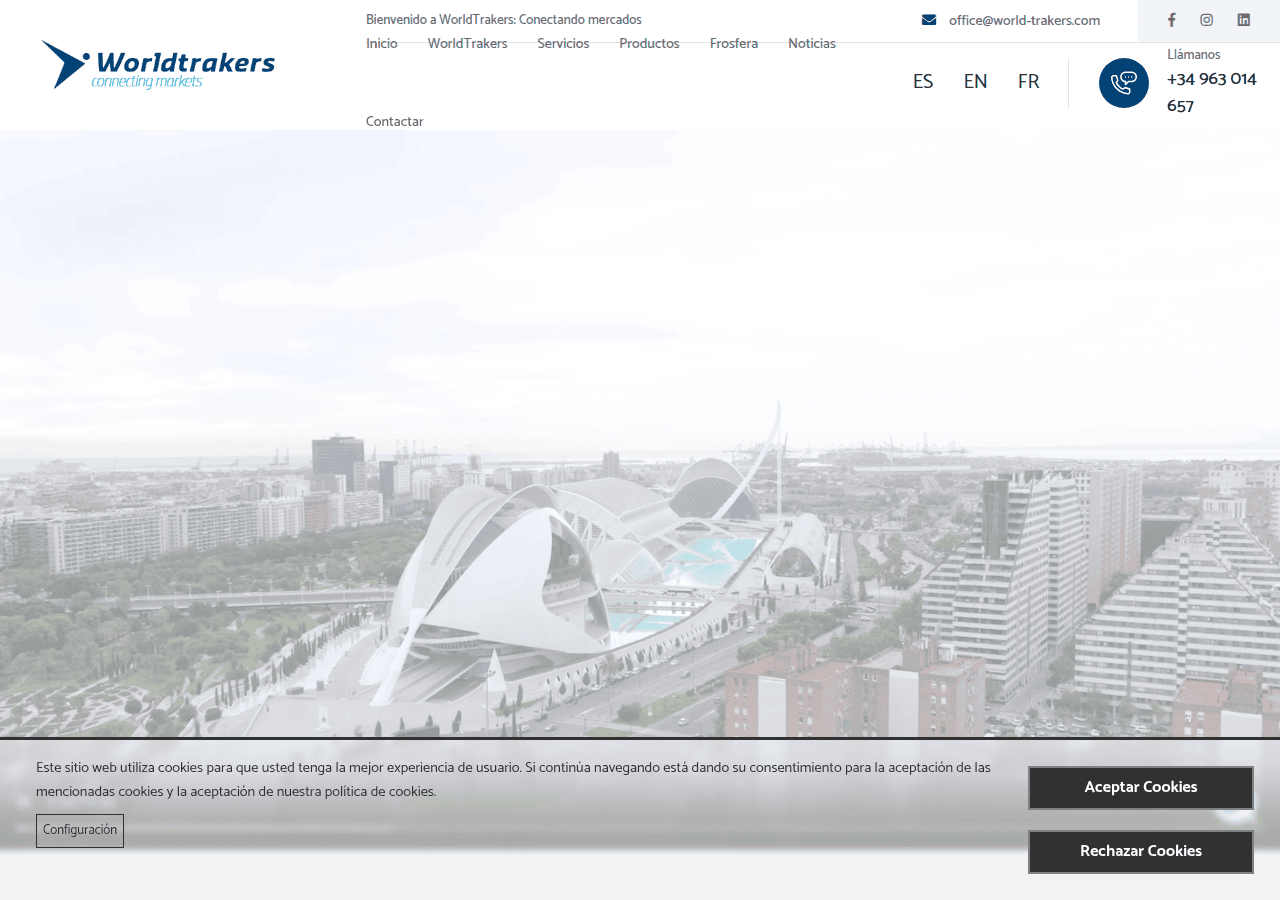 Screenshot of world-trakers.com