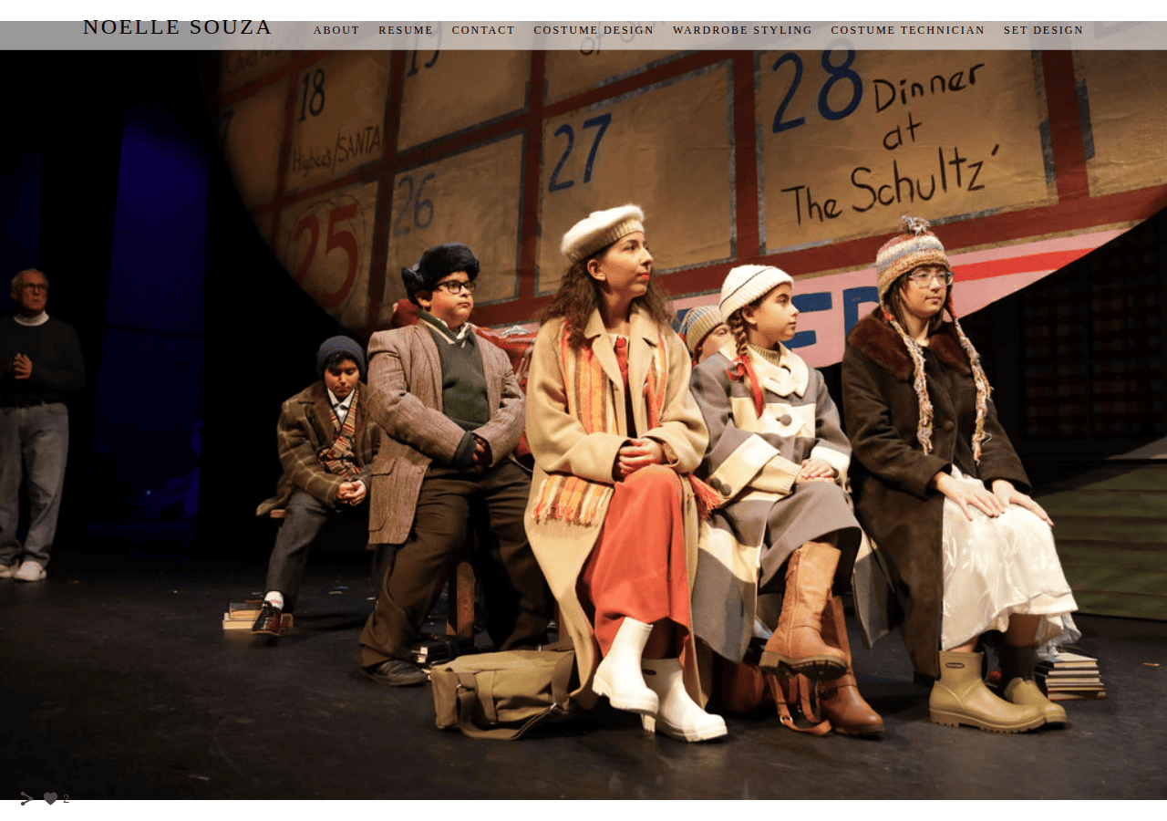 Screenshot of noellesouza.com