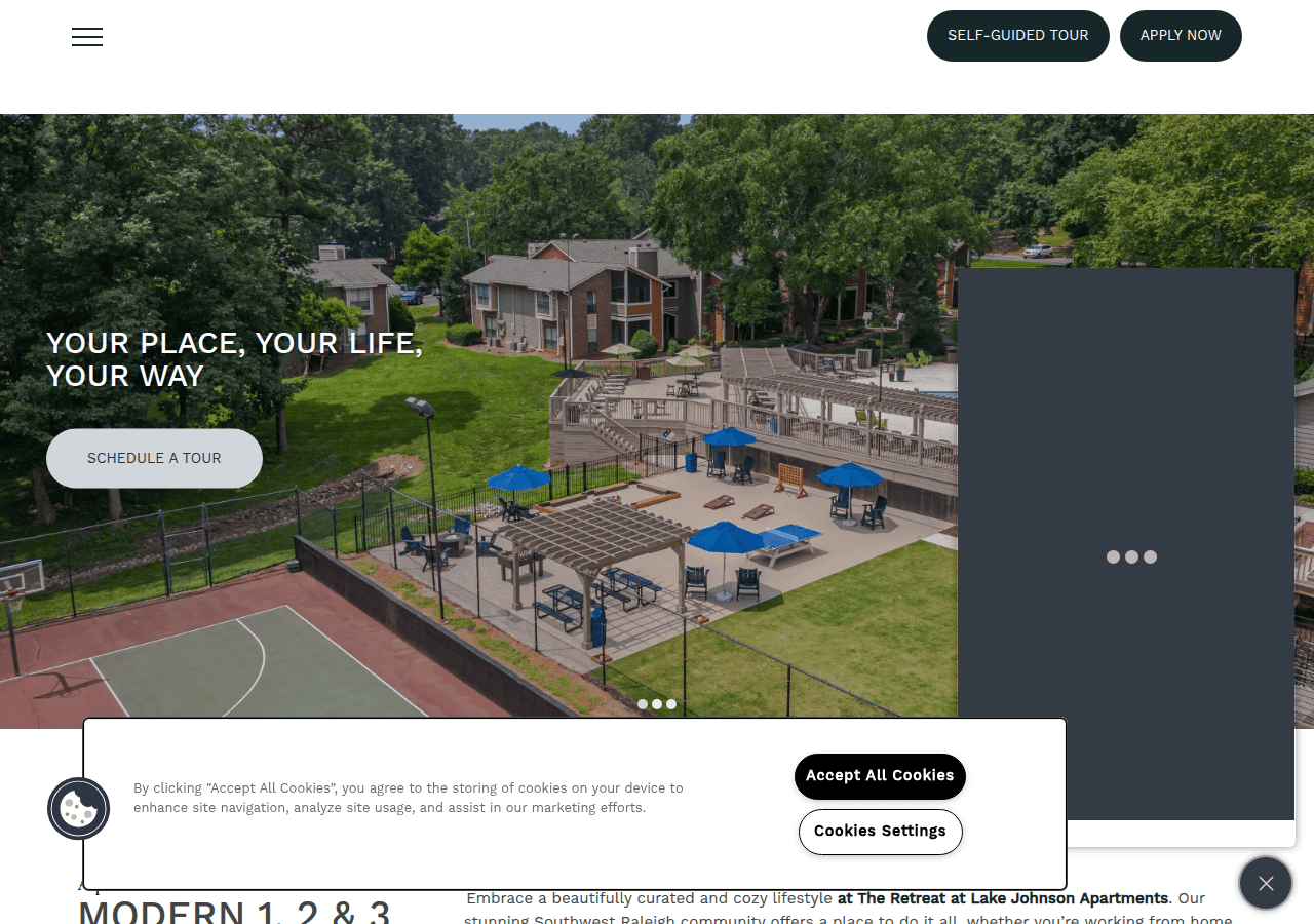 Screenshot of theretreatatlakejohnsonapartments.com