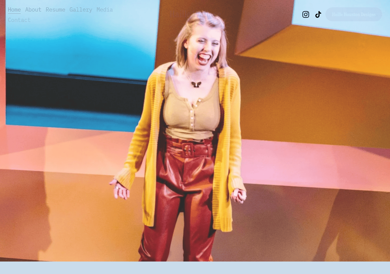 Screenshot of haillewallace.com