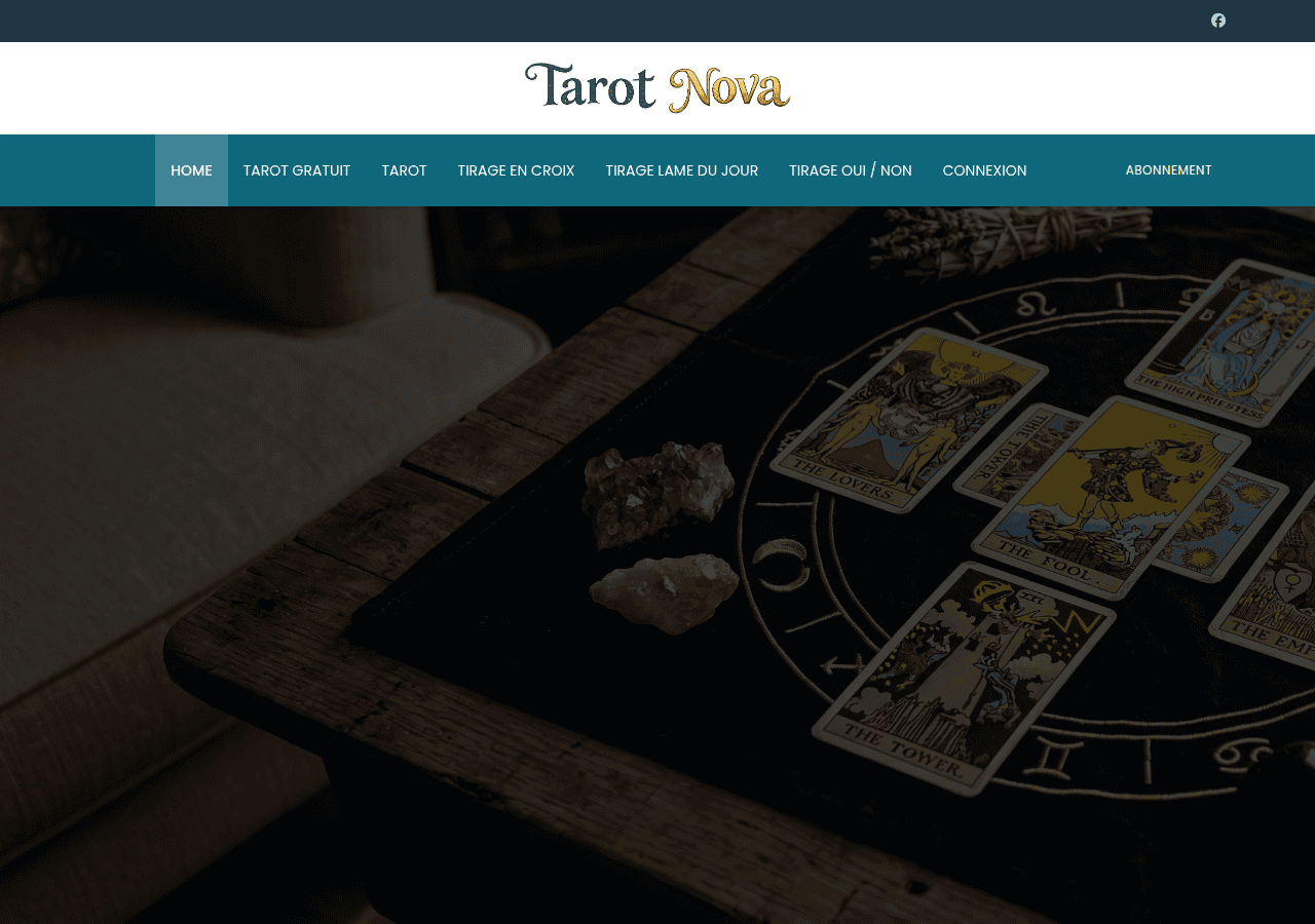Screenshot of tarotnova.fr