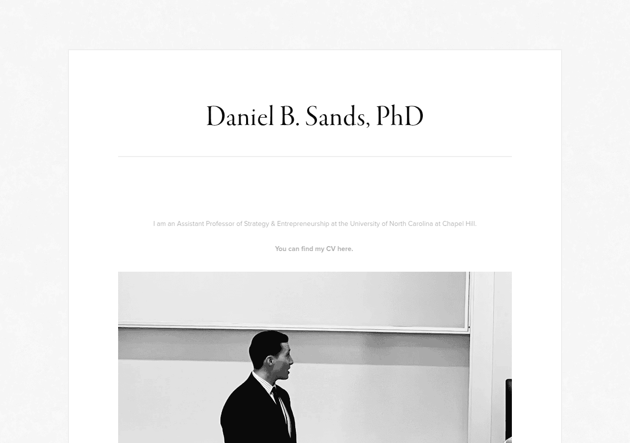 Screenshot of danielbsands.com