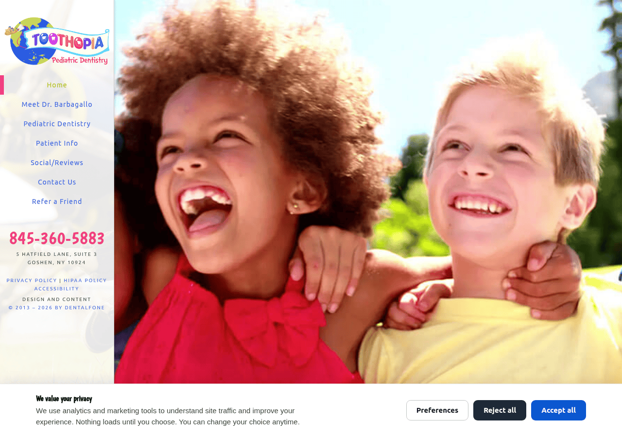 Screenshot of toothopiadentistry.com
