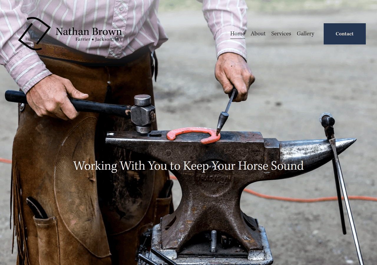 Screenshot of jacksonholefarriers.com