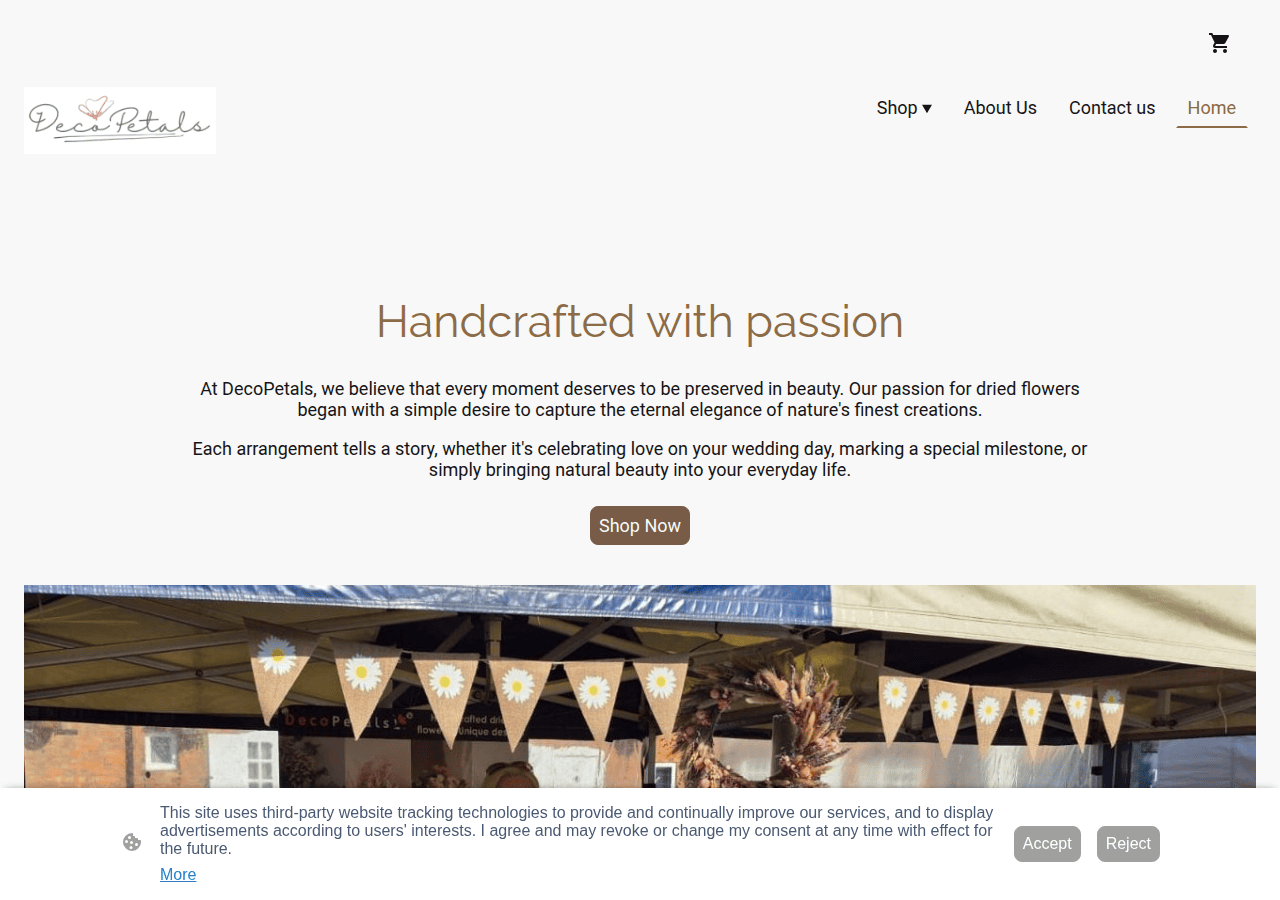 Screenshot of decopetals.co.uk