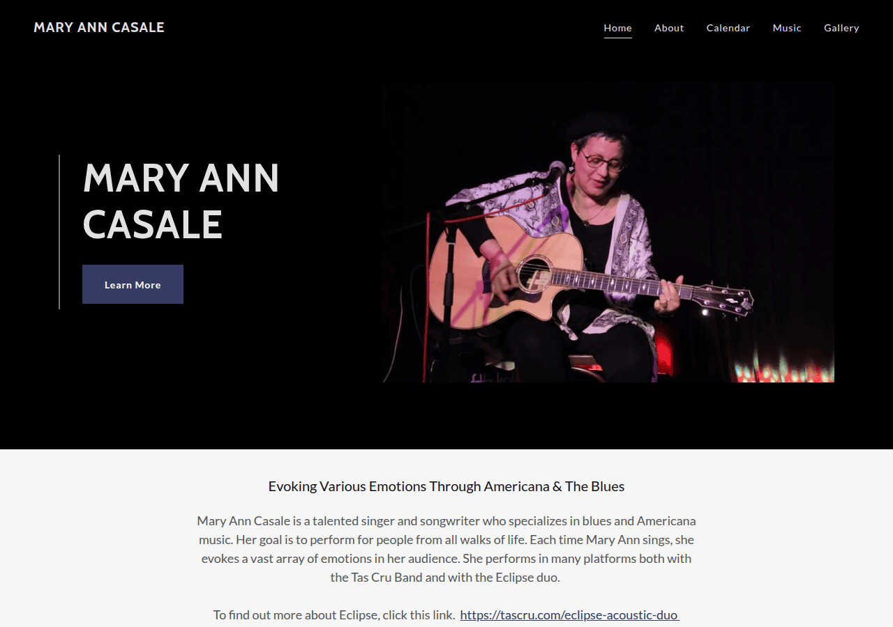 Screenshot of maryanncasale.com