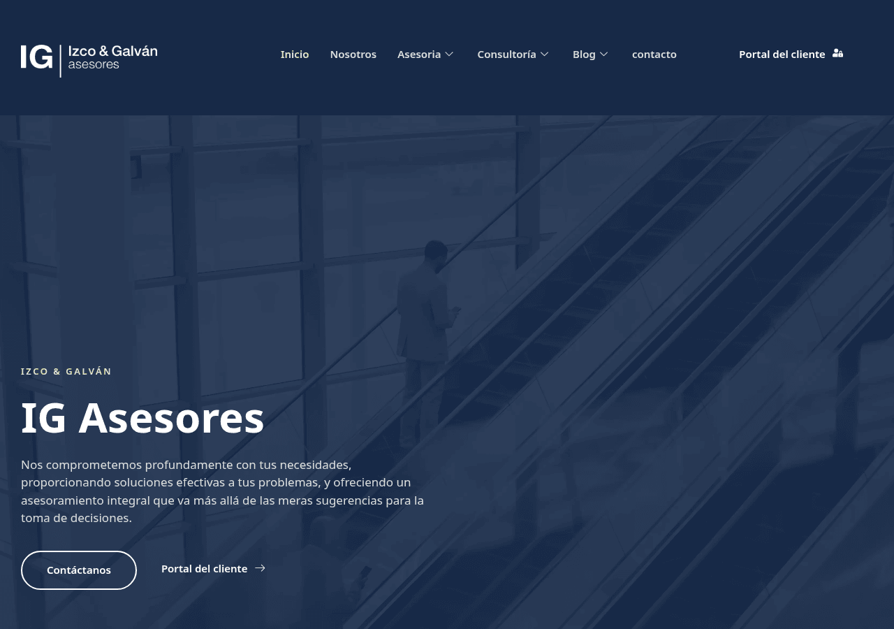 Screenshot of izcoygalvanasesores.com